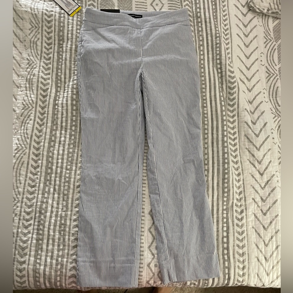 NWT Hilary radley seersucker capris